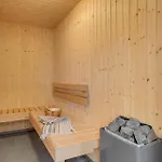 Three-bedroom In 別荘 *