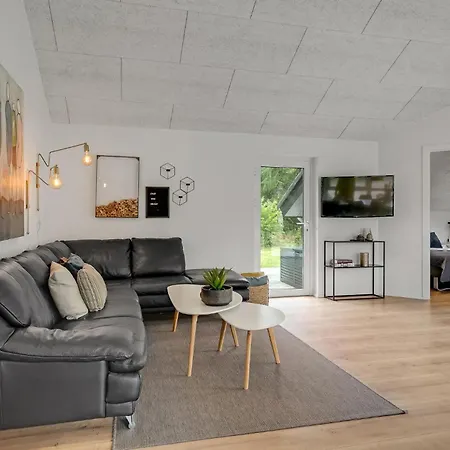 Awesome Home In Blavand With Sauna