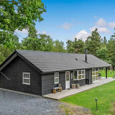 Semesterbostad Awesome Home In Blavand With Sauna Blåvand